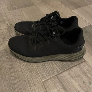 NOBULL Ripstop Training Shoes - Black and Dark Green Size 8.5 Mens